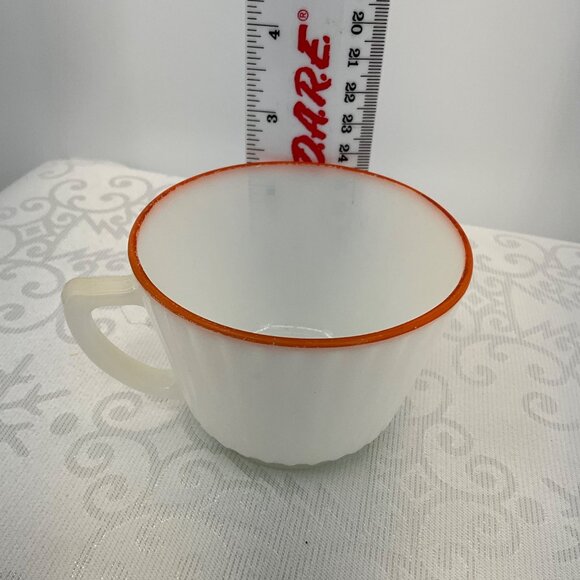 MacBeth-Evans Monax Petalware cup and saucer Rainbow - Picture 5 of 7